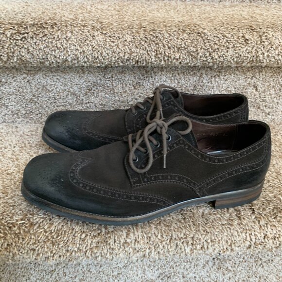 Prada Men's Brown Leather Dress-up Oxfords.